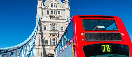 london bridge and red bus
